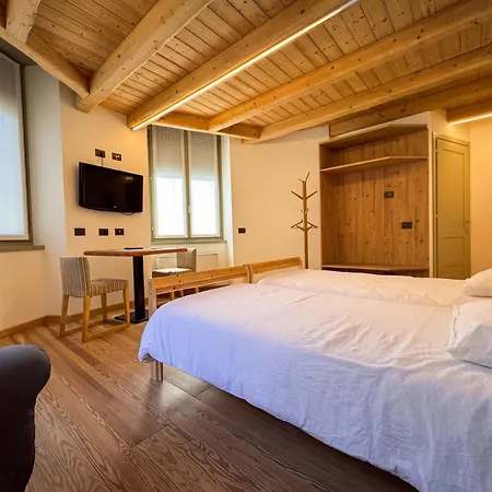 Freeabile 41 - Palu' - Monolocale In Centro 3* Sondrio